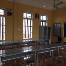 Bàn ghế thí nghiệm học sinh mặt đá